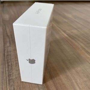 Apple AirPods 2